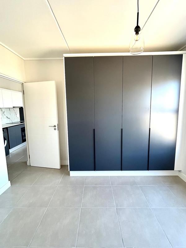 To Let 1 Bedroom Property for Rent in Somerset West Western Cape